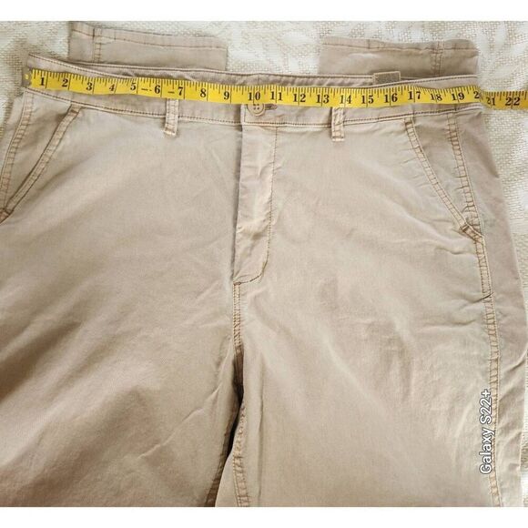 W8  Old Navy plus sz khakis with brown stitching - Picture 3 of 7
